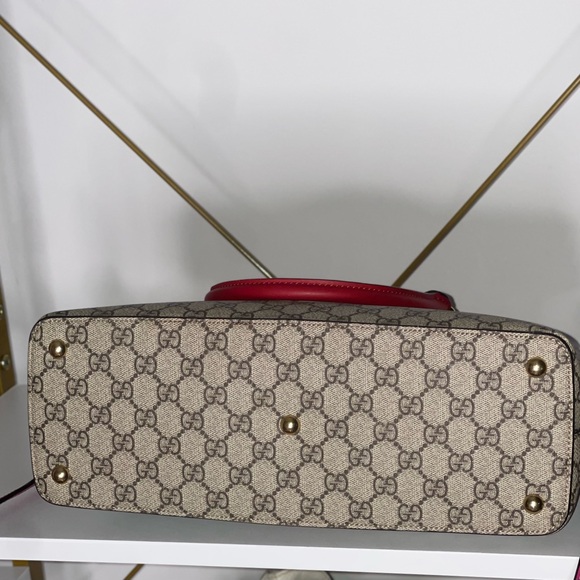 Gucci GG Supreme Tote - Picture 7 of 12